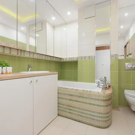 Beautiful With Spacious Terrace By Renters Warszawa